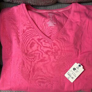 NWT St. John's Bay PLUS SIZE Essential Tee
